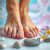 Pedicure hybrydowy – zalety, wykonanie i pielęgnacja stóp